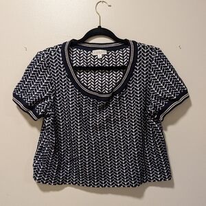 St. John Sport Navy and White Patterned Women's Cropped Sweater L
